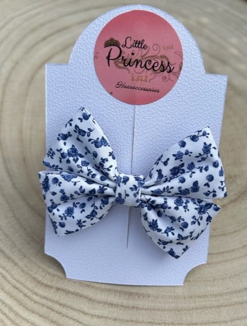 Strik Fleur-Wit Blauw gebloemd